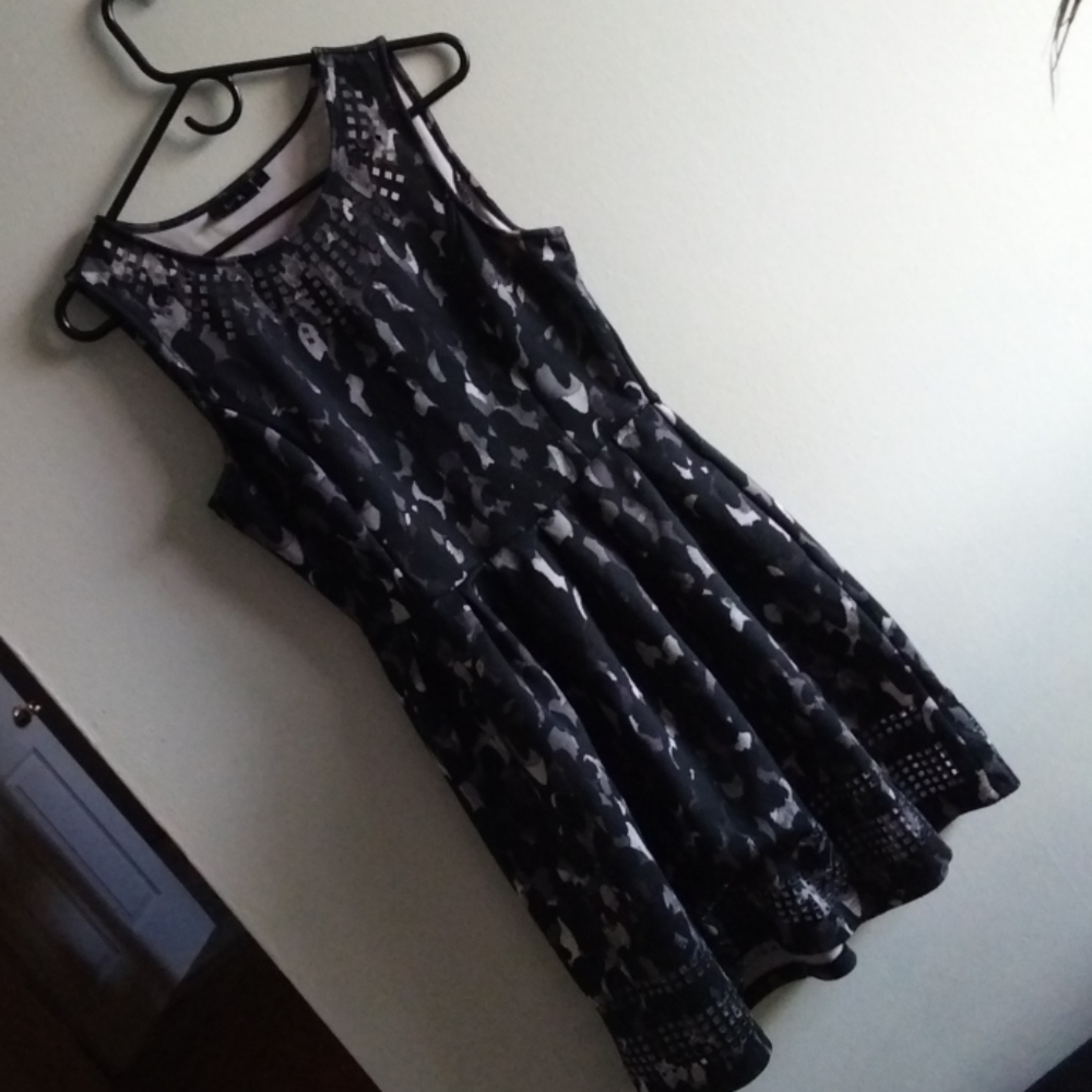 Dress With Pockets